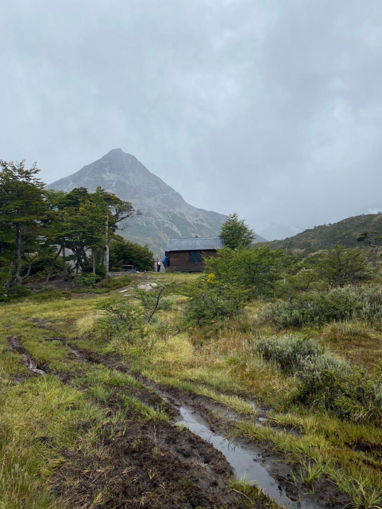 Mirando Al Canal Ushuaia Exterior photo